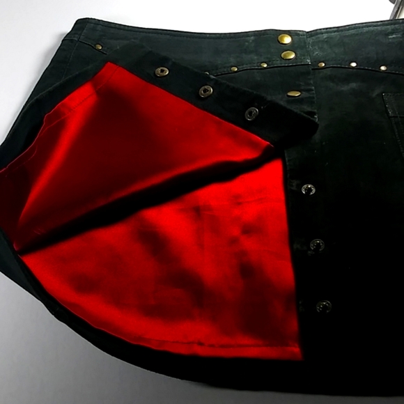 Roxy Jeans Blk. Suede Leather Skirt. - Picture 7 of 7